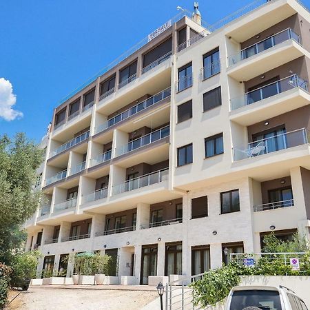 Brand New Apartments Ilha Sveti Stefan Exterior foto