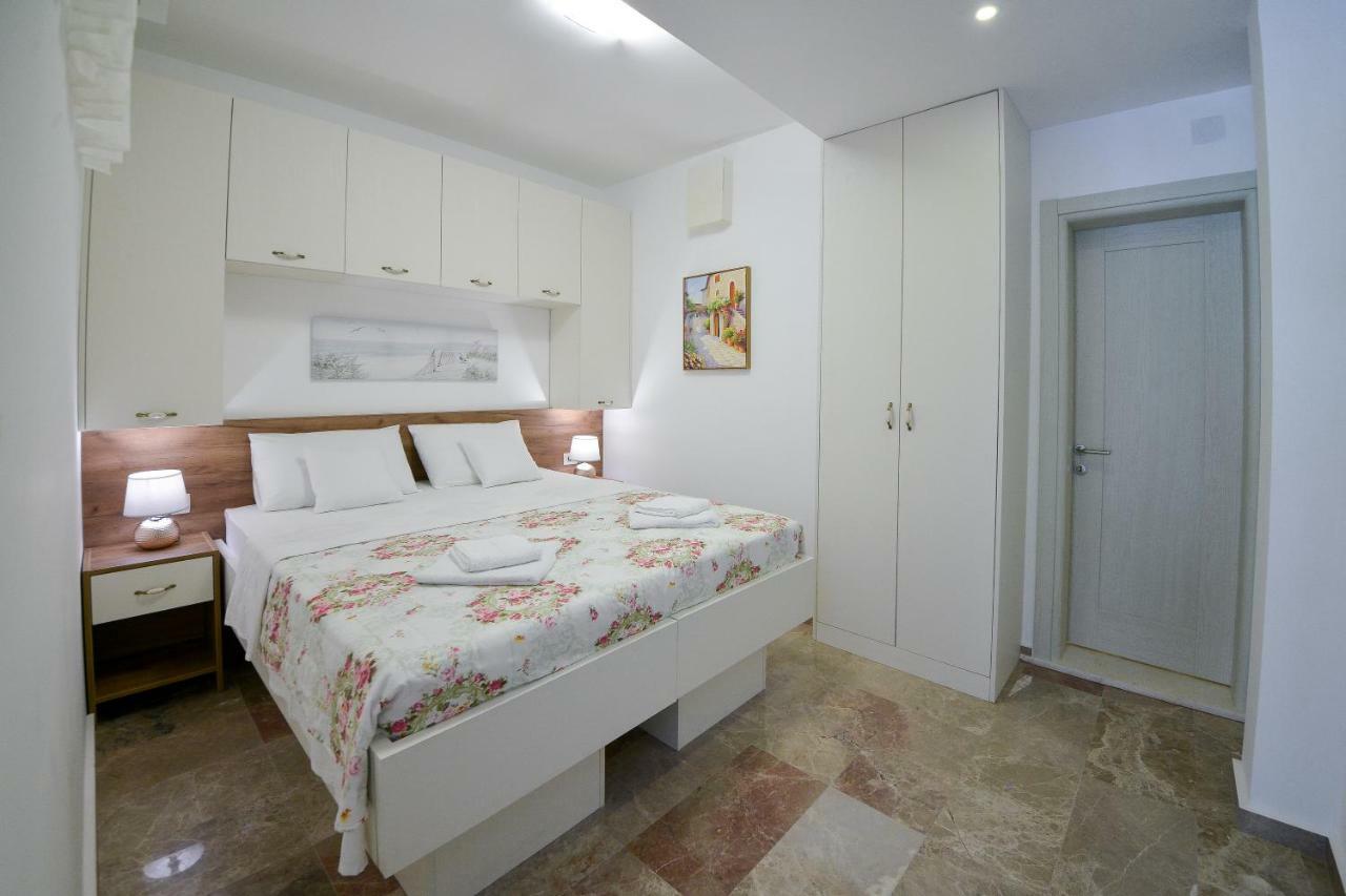 Brand New Apartments Ilha Sveti Stefan Exterior foto