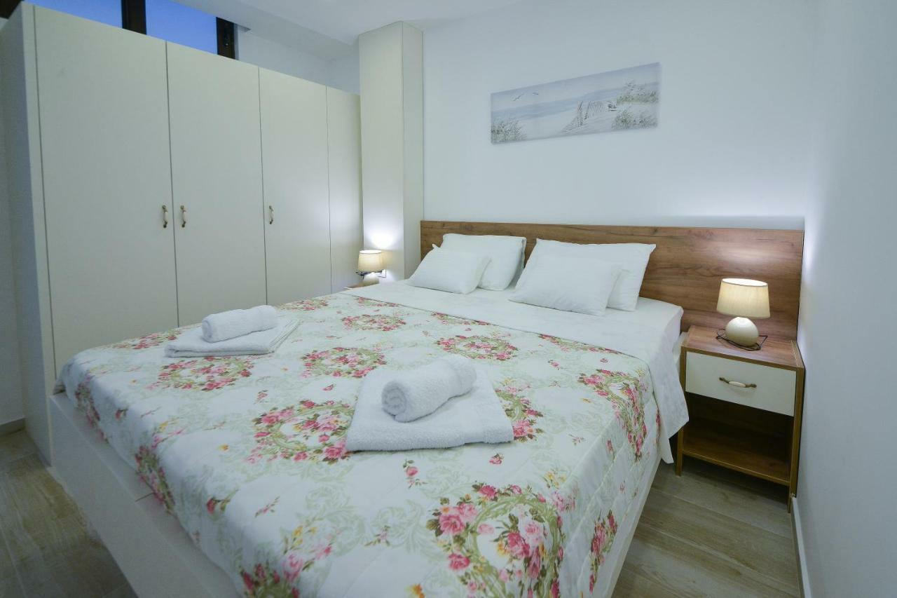 Brand New Apartments Ilha Sveti Stefan Exterior foto